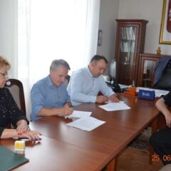 Podpisanie umowy na przebudowę drogi dojazdowej Przeździecko-Lenarty -Przeździecko-Grzymki – II etap