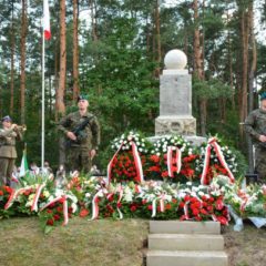 Odsłonięcie i poświęcenie odrestaurowanego Pomnika 28. Pułku Strzelców Kaniowskich