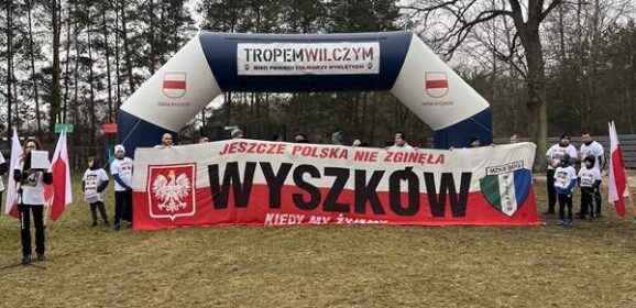 Po raz ósmy wyszkowianie pobiegli oddać hołd Żołnierzom Wyklętym